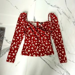 Floral fitted top